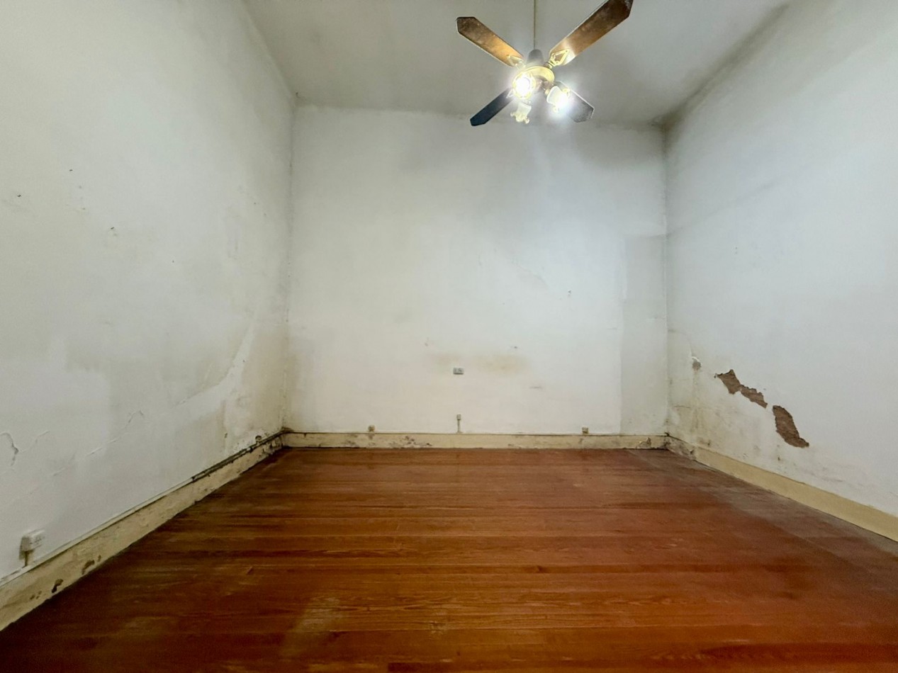 Casa 4 ambientes en lote propio con garaje quincho y terraza