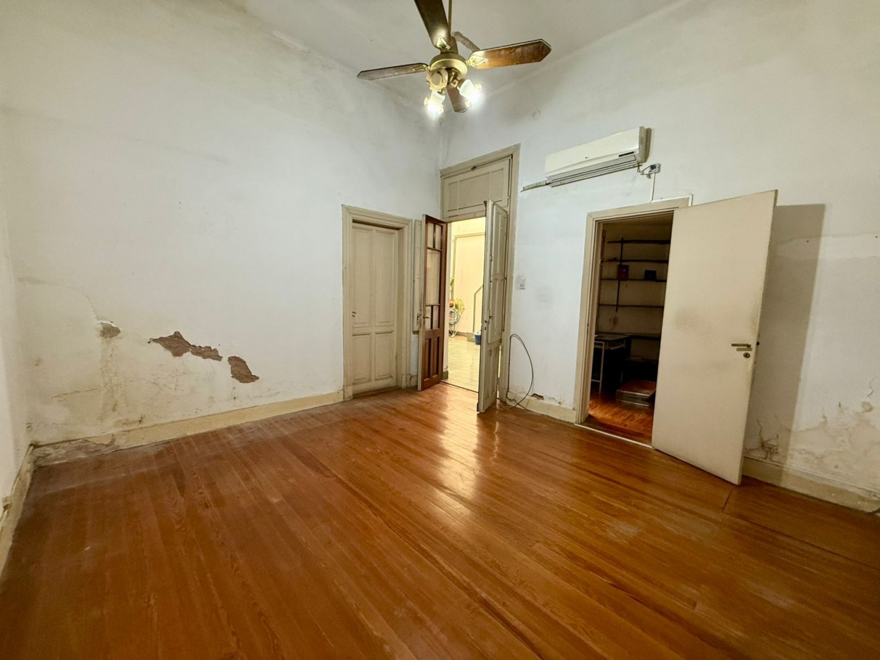 Casa 4 ambientes en lote propio con garaje quincho y terraza