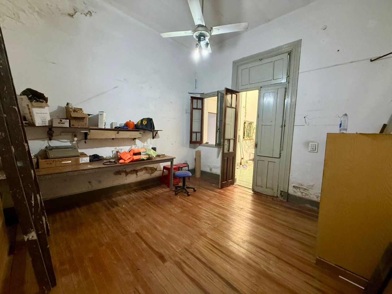 Casa 4 ambientes en lote propio con garaje quincho y terraza