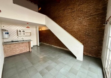 Amplio Dpto en alquiler 2 ambientes tipo loft en 1°piso