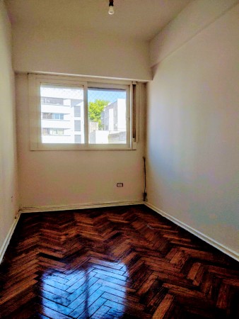 VENTA DEPARTAMENTO 3 AMB CON BALCON. Disponible 1 diciembre 2024