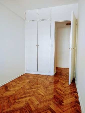 VENTA DEPARTAMENTO 3 AMB CON BALCON. Disponible 1 diciembre 2024
